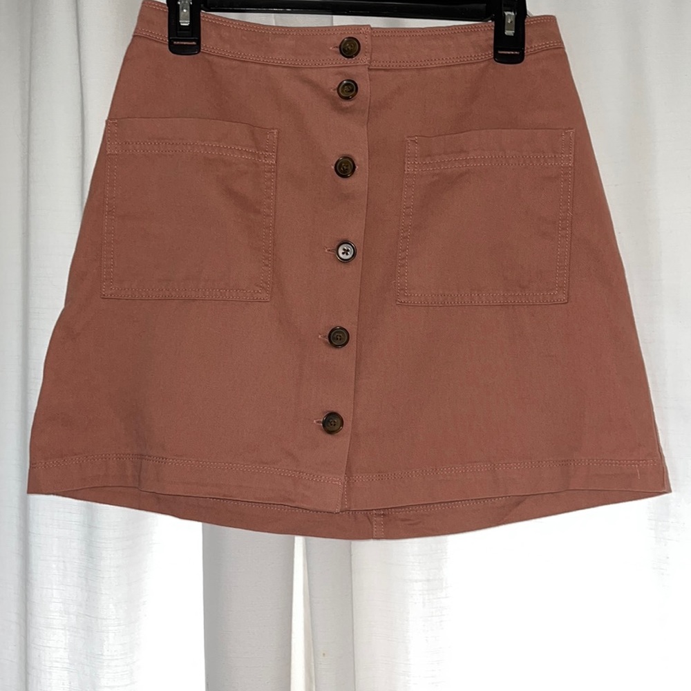 Old Navy pink button front skirt